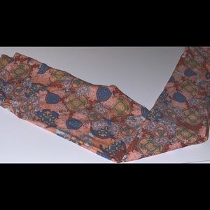 NWOT Lularoe one size leggings